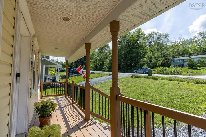 Property Photo:  29 Daisy Drive  NS B4G 1C1 