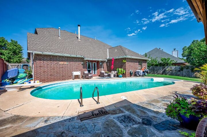 Property Photo: 19704 Harness Court OK 73012