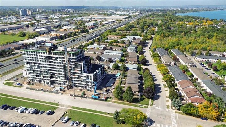 Property Photo:  461 Green Road 1018  ON L8E 5B4 