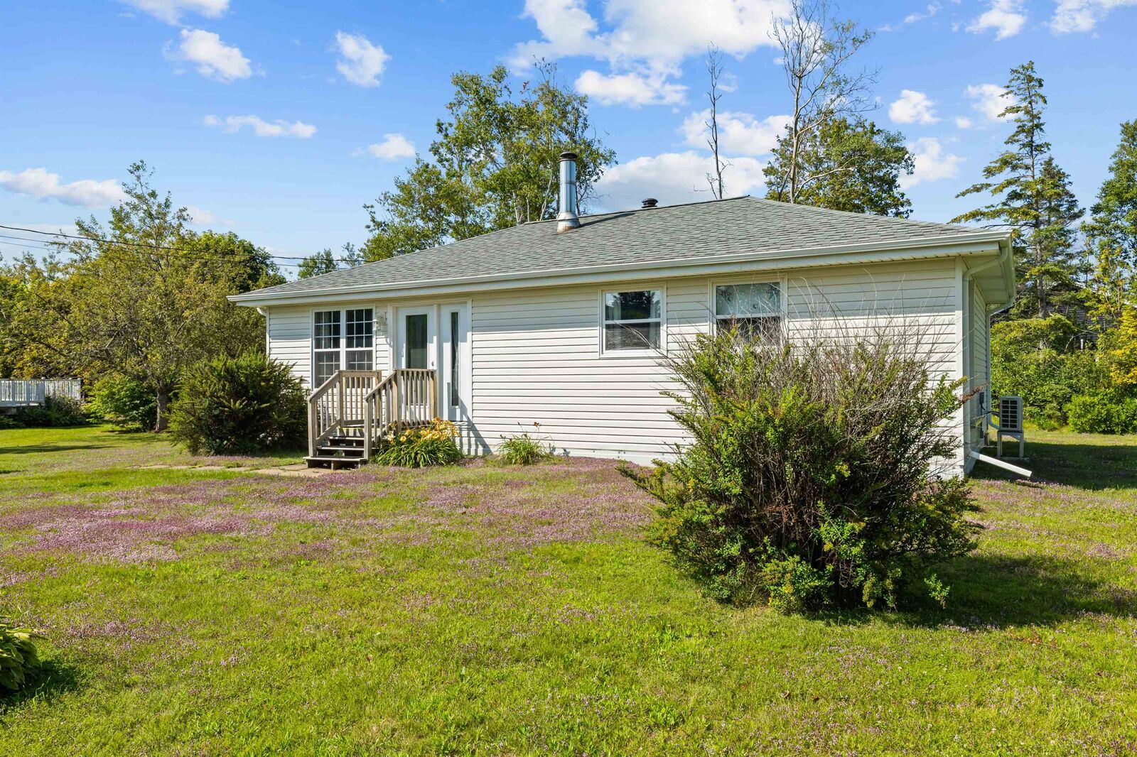 Property Photo:  59 Vail Court  PE C0A 1P0 