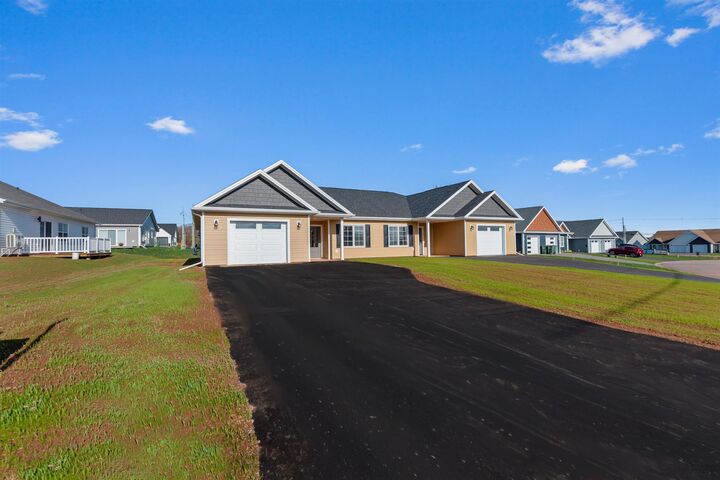 Property Photo: 29 Loggie Drive PE C1N 0N9