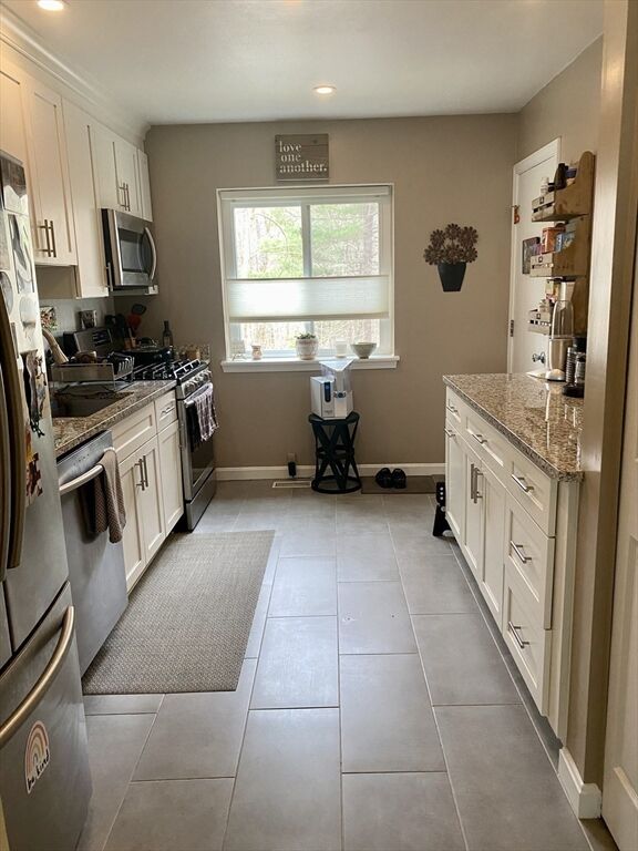 Property Photo: 14 Bayberry Dr 1 MA 02068