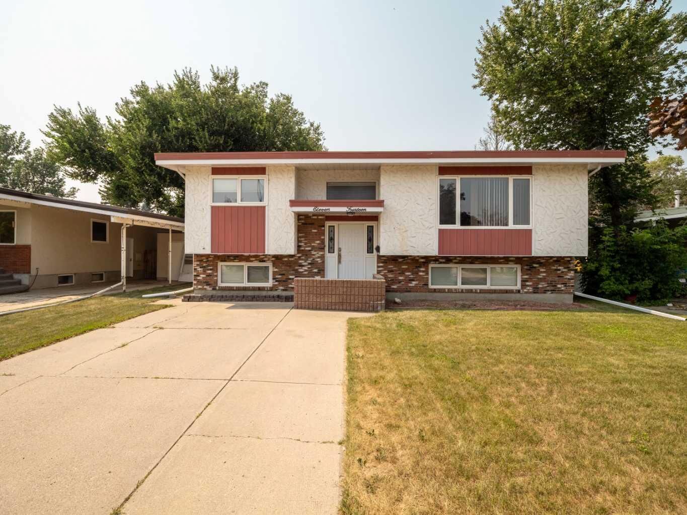 Property Photo: 1114 Great Lakes Road S AB T1K 3N6