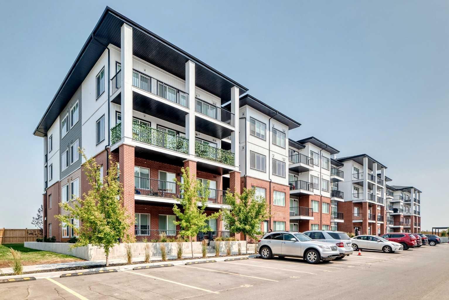 Property Photo:  6 Merganser Drive W 2110  AB T1X 2Y2 