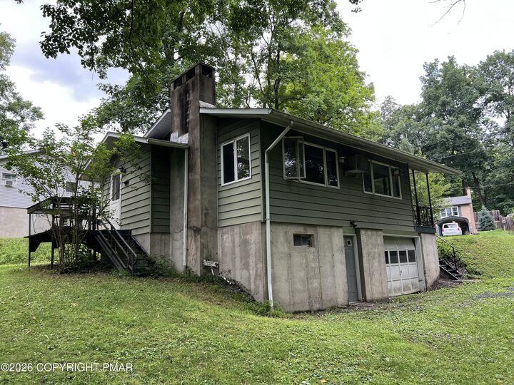 Property Photo: 4526 Springdale Lane PA 18360