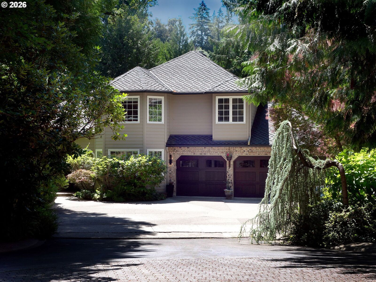 Property Photo:  1876 Palisades Lake Ct  OR 97034 