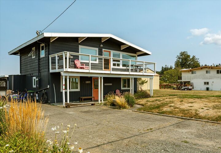 Property Photo: 2577 Sunlight Beach Road WA 98236