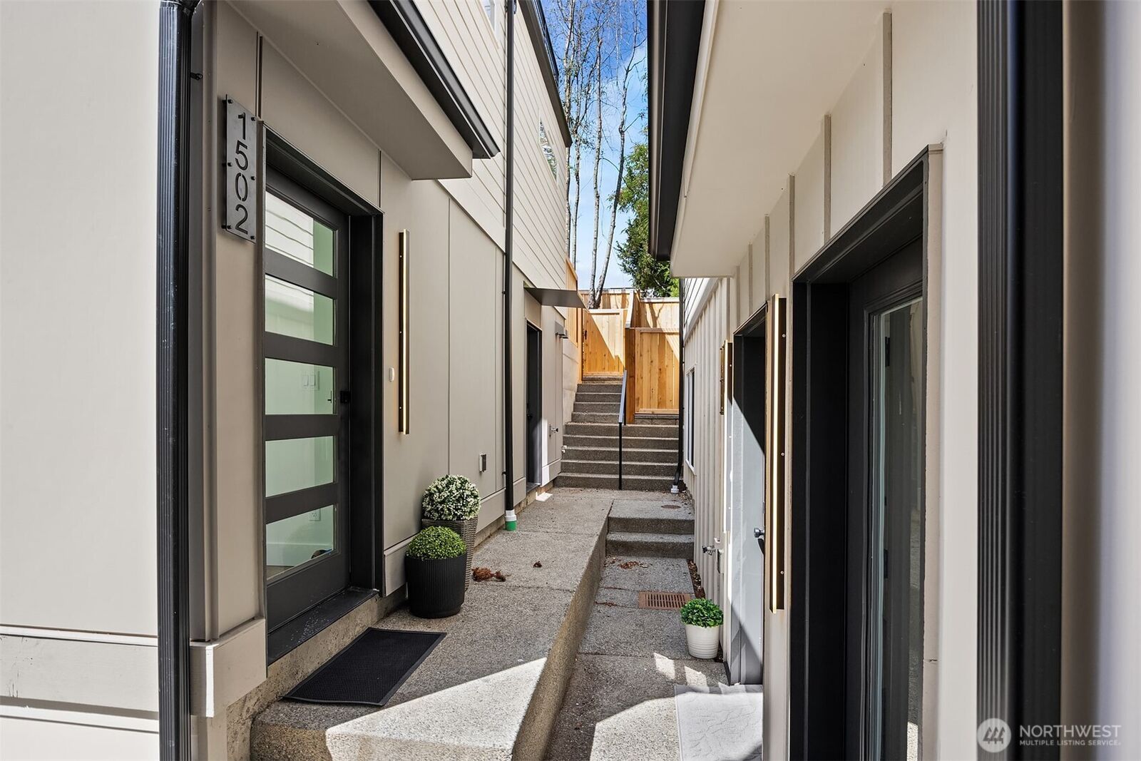 Property Photo: 1502 N 100th Street WA 98133