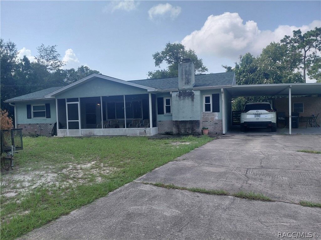 Property Photo: 6220 W Sunrise Lane FL 34446