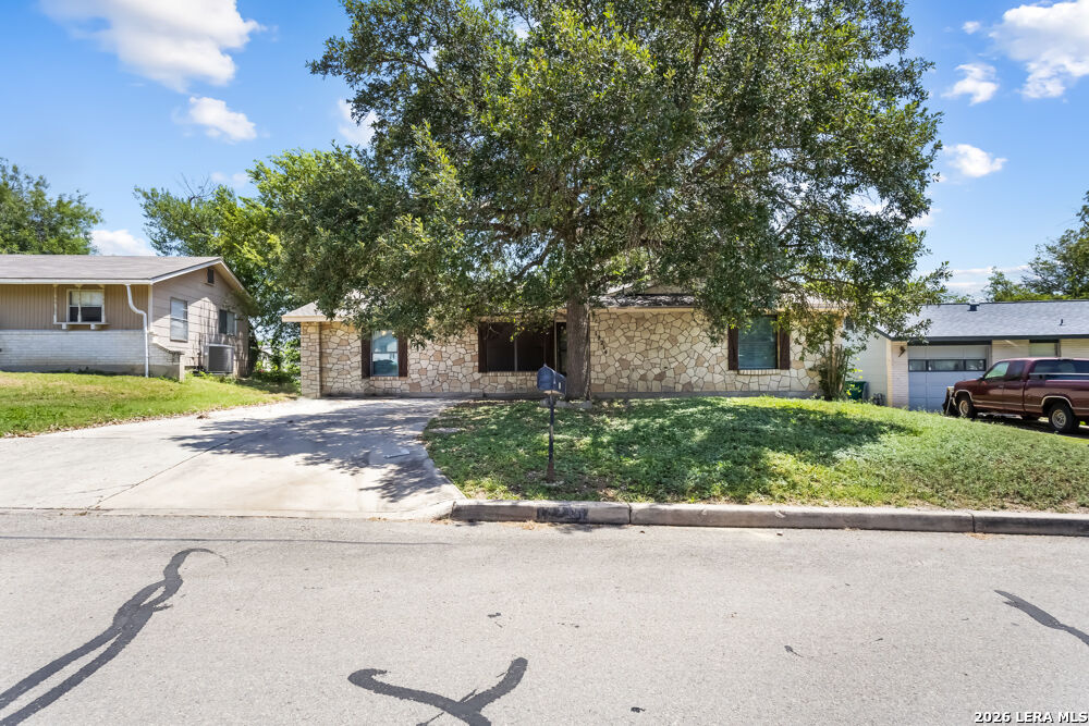 Property Photo:  12214 Lone Shadow Trail  TX 78233 