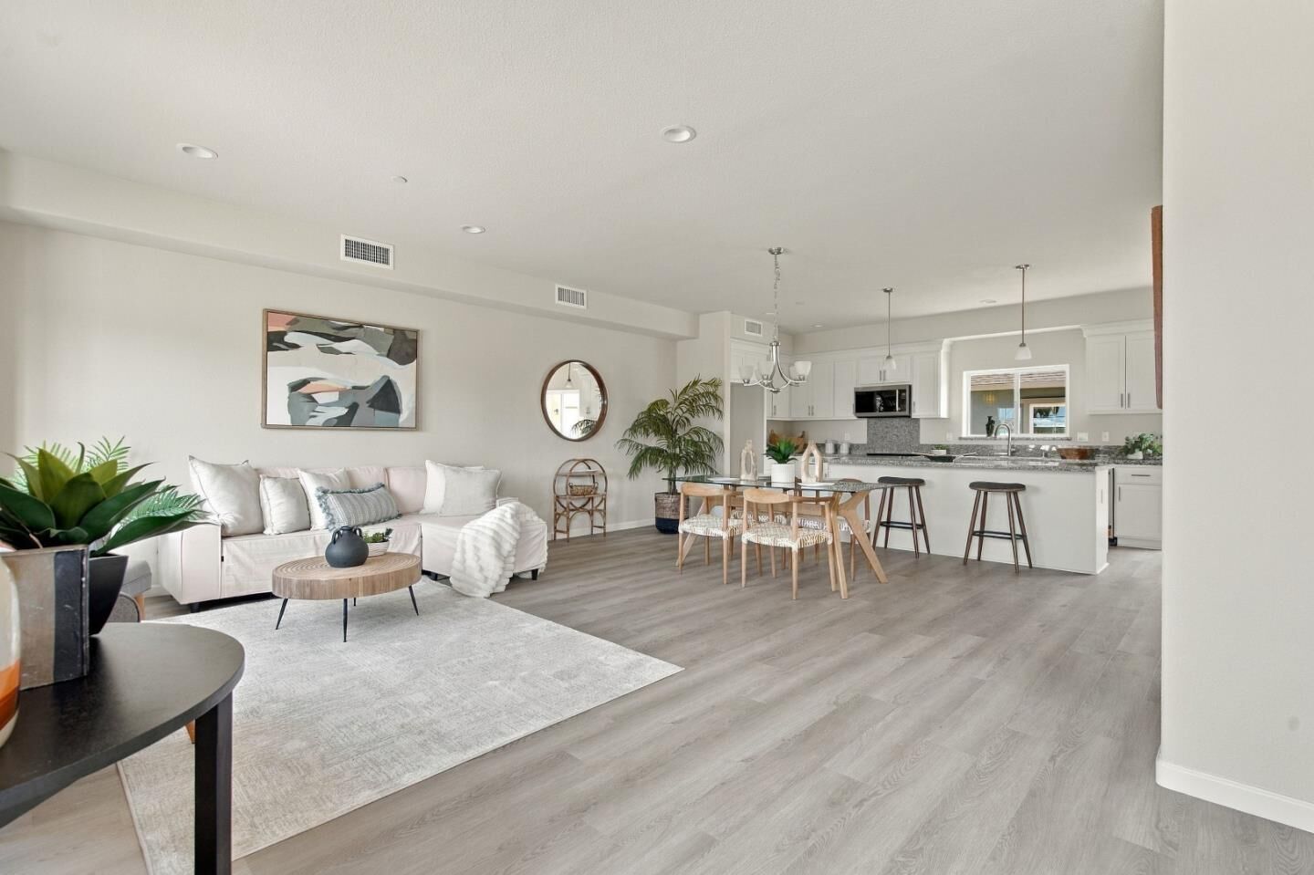 Property Photo:  735 Elm Avenue  CA 93927 