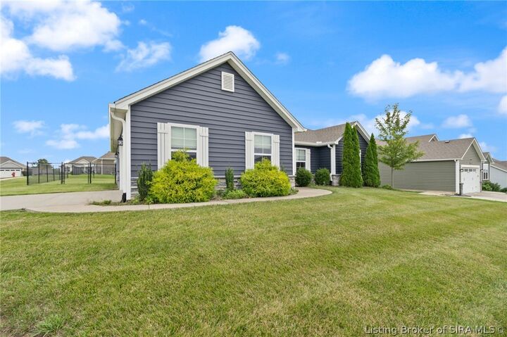 Property Photo:  6003 Crestview Lane  IN 47122 
