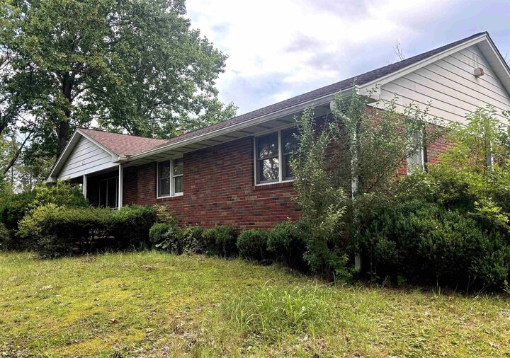 Property Photo:  718 Union Road  NJ 08037 