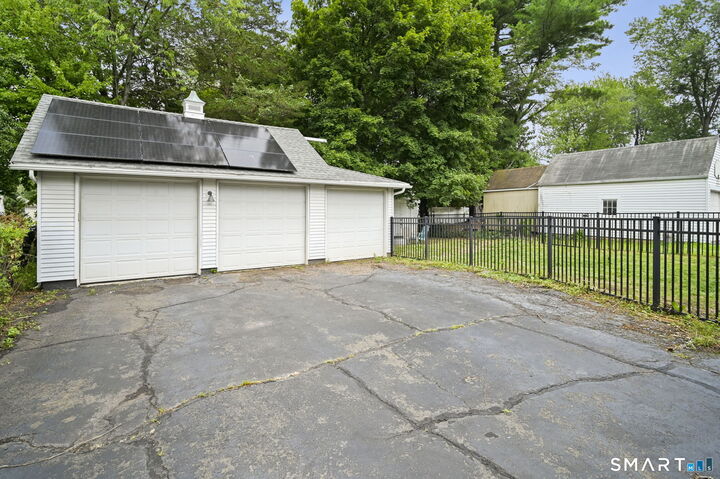 Property Photo:  30 Wright Road  CT 06109 