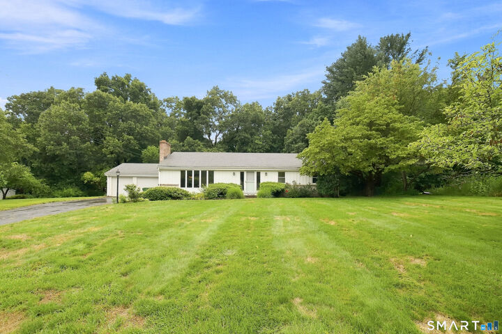 Property Photo: 33 Franklin Lane CT 06033