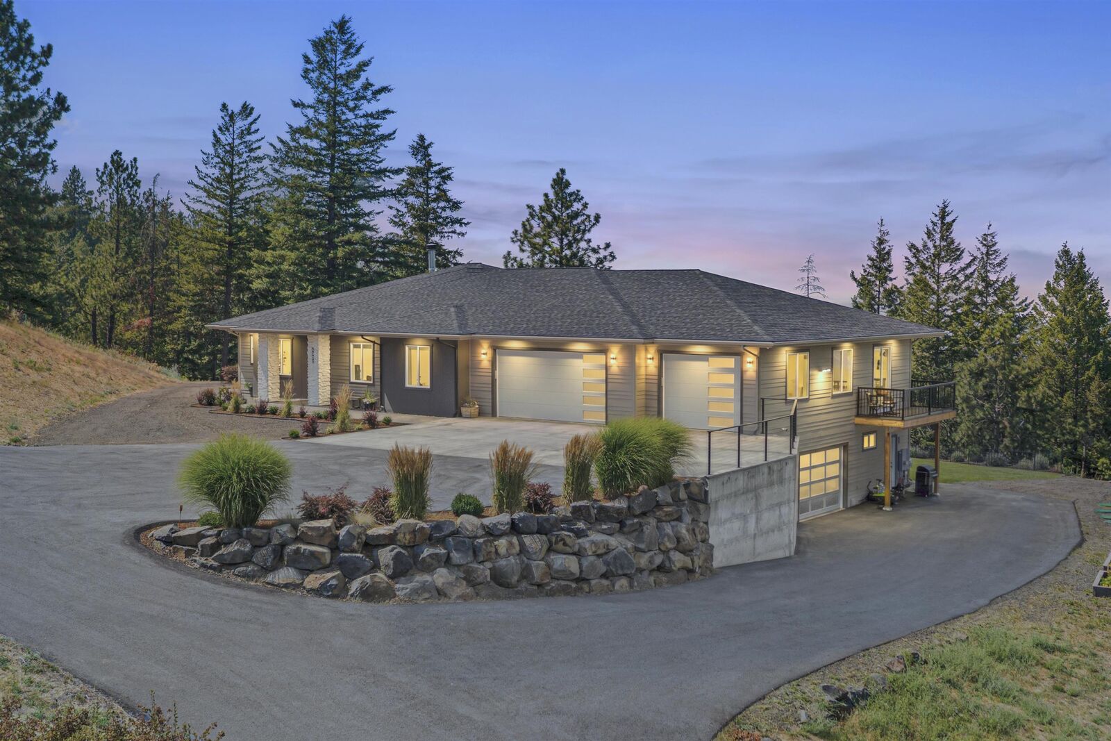Property Photo:  4021 S Ghering Ln  WA 99223 