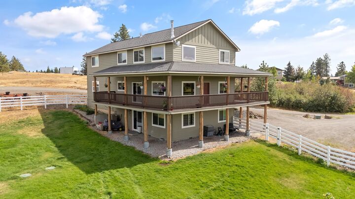 Property Photo:  5714 W 57th Ave  WA 99224 