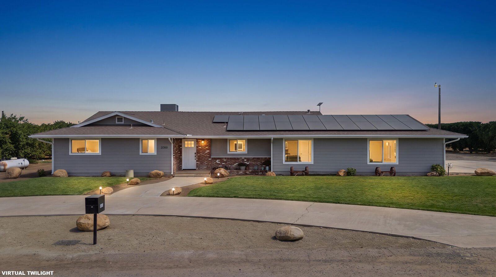 Property Photo:  25386 Avenue 78  CA 93270 