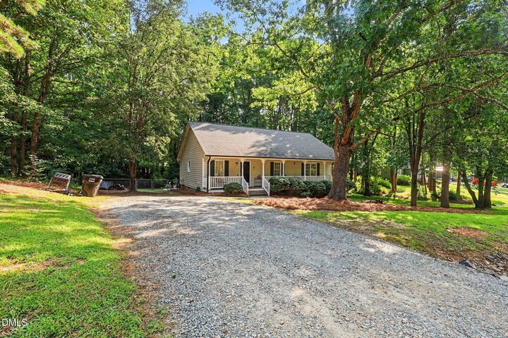 Property Photo:  107 Cherry Court  NC 27520 