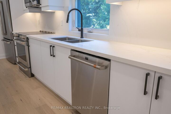 Property Photo: 30 Morton Avenue ON L0G 1V0