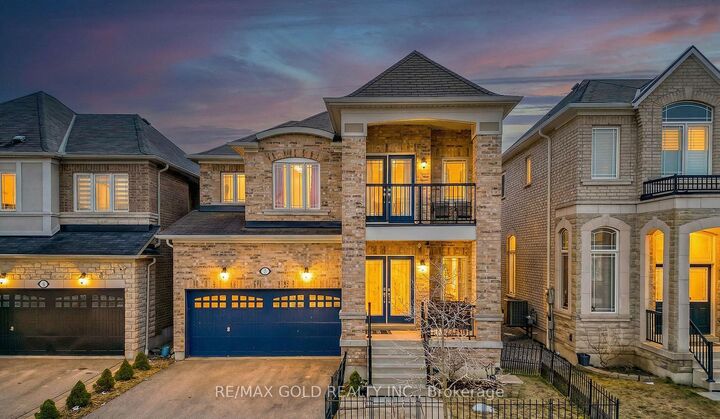 7 Bellotti Crescent — photo 1