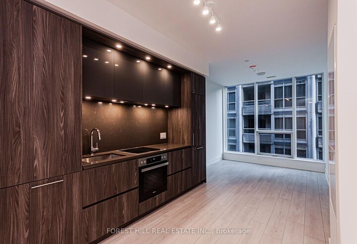 Property Photo:  15 Mercer Street S 807  ON M5V 0T8 