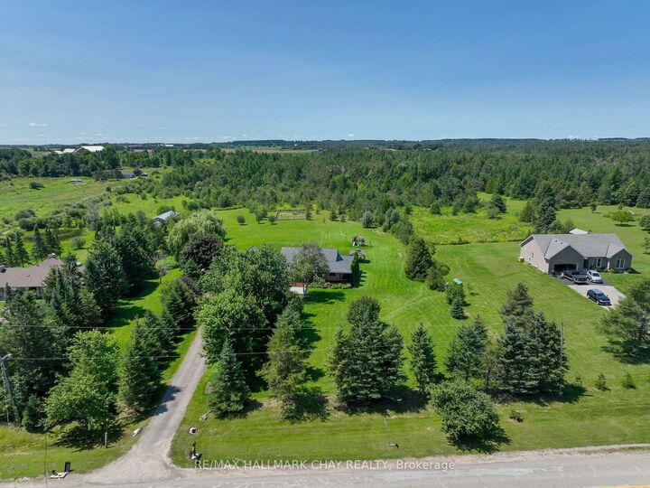 Property Photo: 555142 Mono-Amaranth Town Line ON L9W 0T3