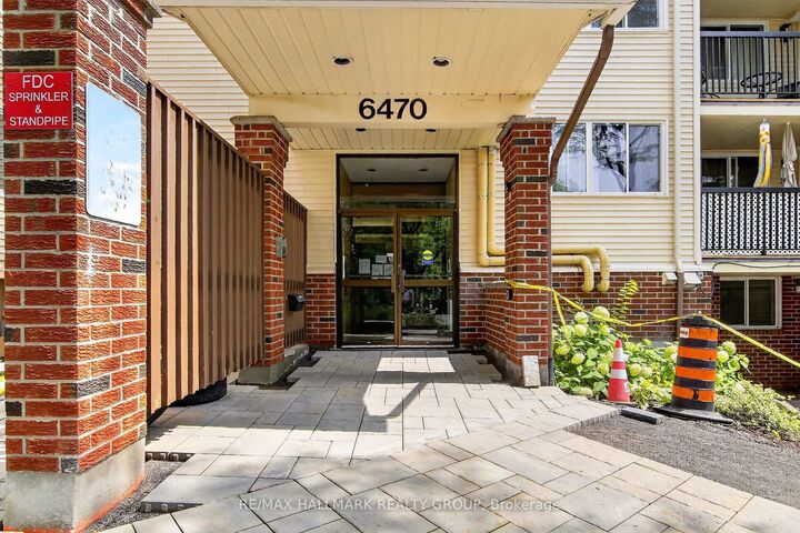 Photo de la propriété:  6470 Bilberry Drive 306  ON K1C 4P1 