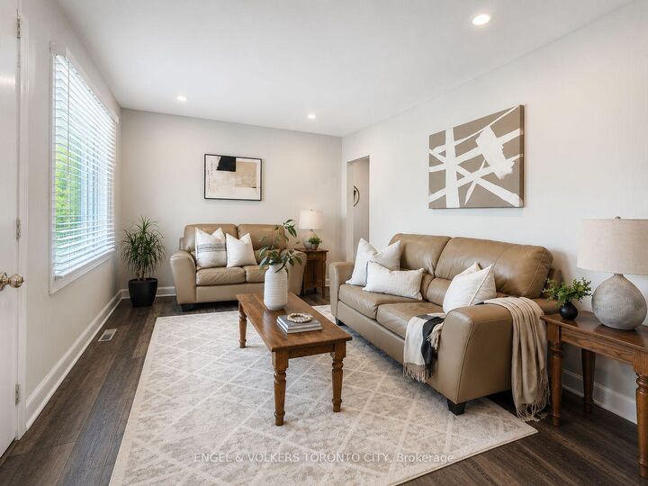 Property Photo: 194 Library Street ON L0M 1G0