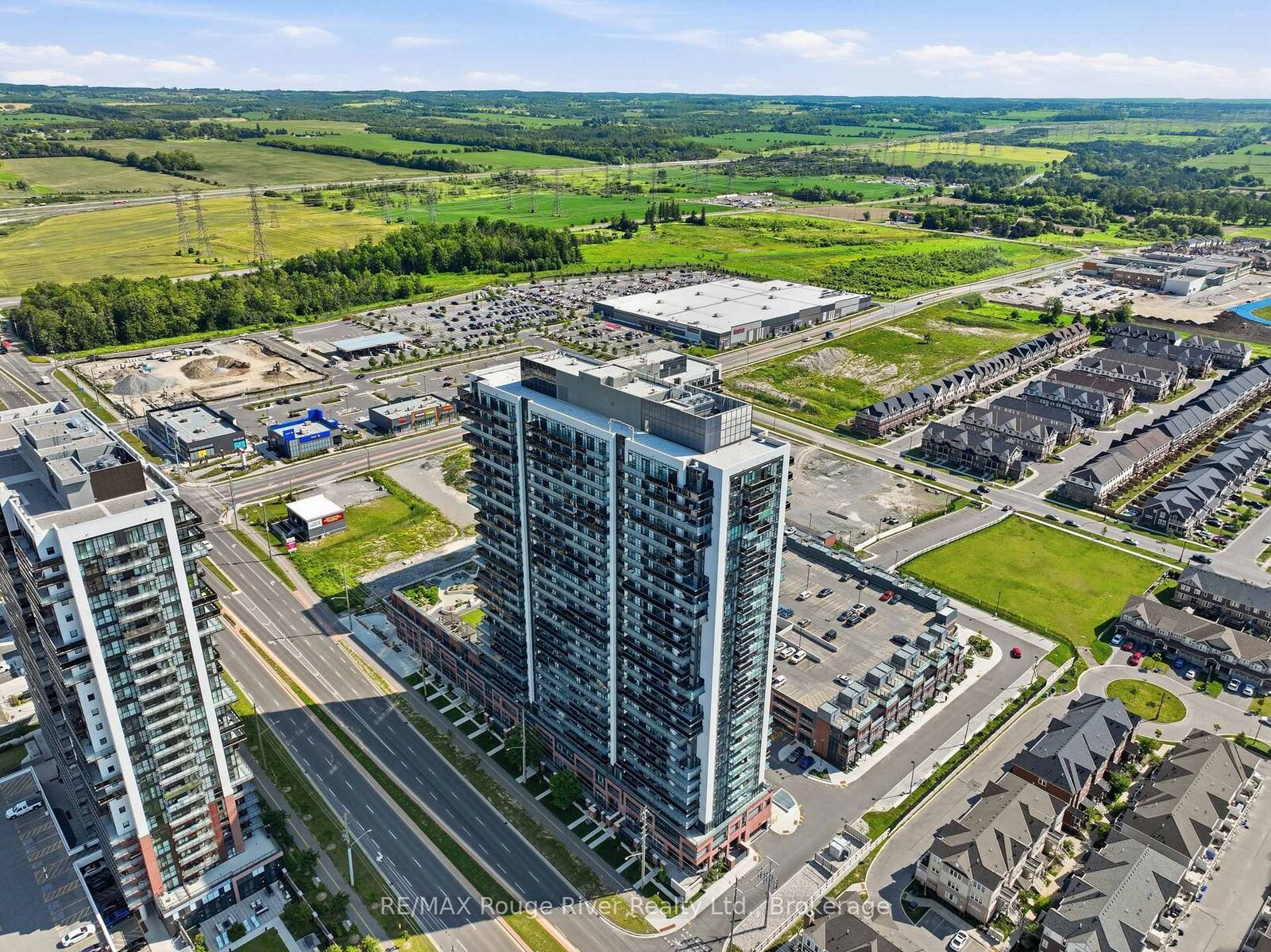 Property Photo: 2545 Simcoe Street N 2321 ON L1L 0W3