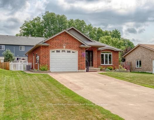 Property Photo: 380 Brunswick Street E ON N0G 2P0
