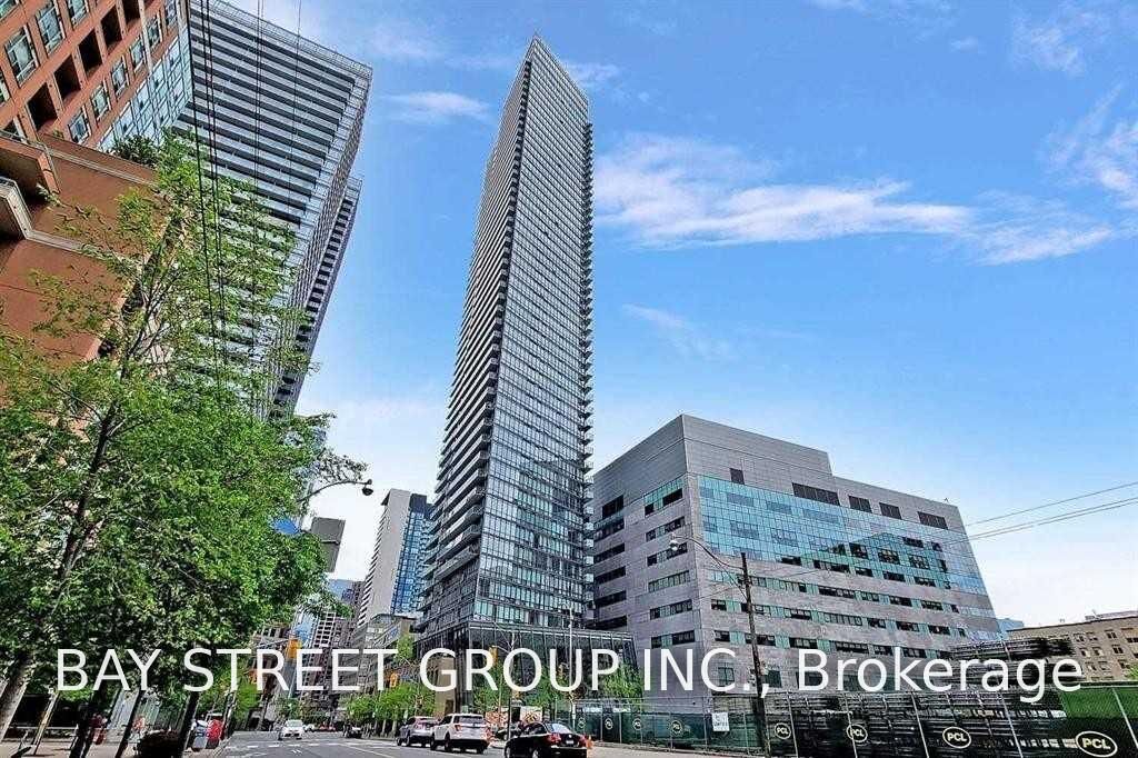 Property Photo:  832 Bay Street 214  ON M5S 1Z6 