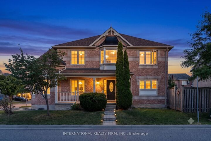 720 Stagg Gardens — photo 1