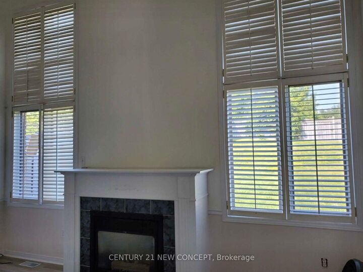 Property Photo:  70 Cabriolet Crescent  ON L9K 1K6 