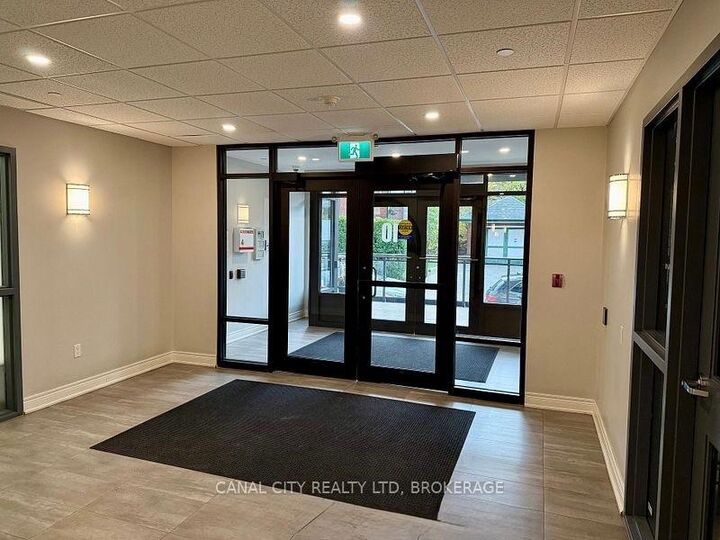 Property Photo:  10 Albert Street E 303  ON L2V 1P1 