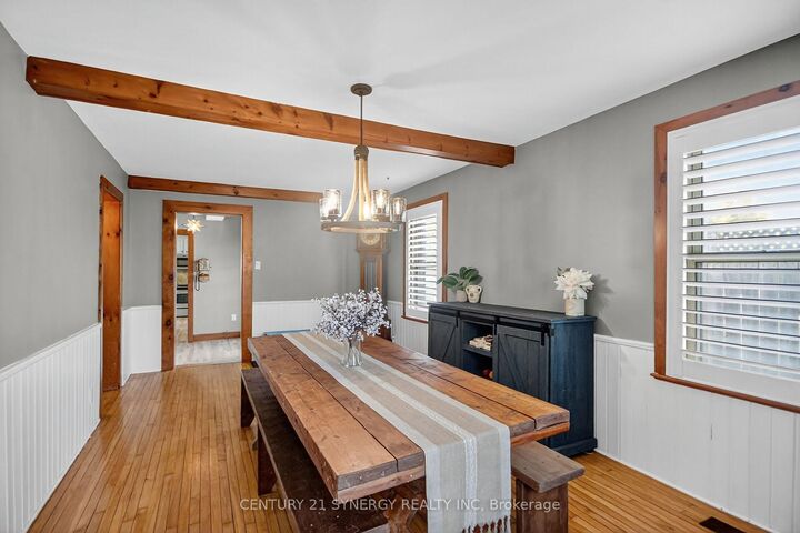 Property Photo:  103 Queen Charlotte Street  ON K0A 2Z0 