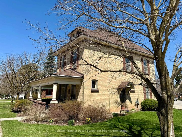 Property Photo: 830 Yonge Street S ON N0G 2V0