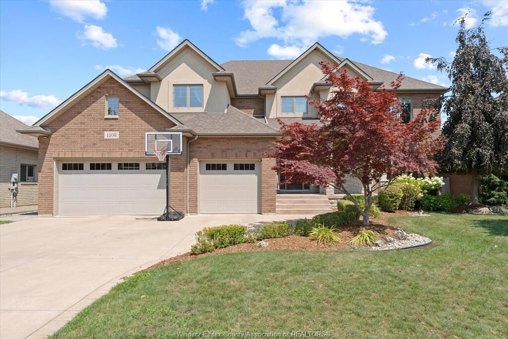 Property Photo: 1108 Regency Crescent ON N8L 0W6