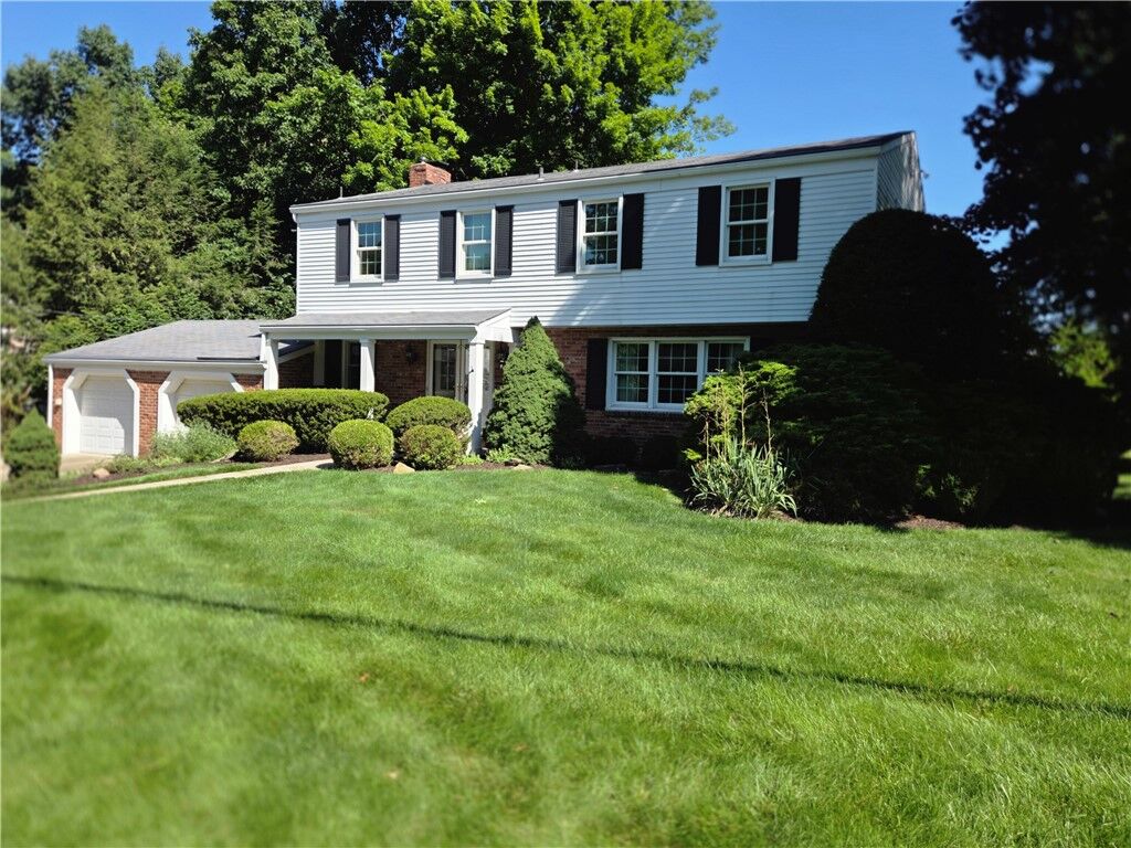Property Photo:  1103 Covington Pl  PA 15101 