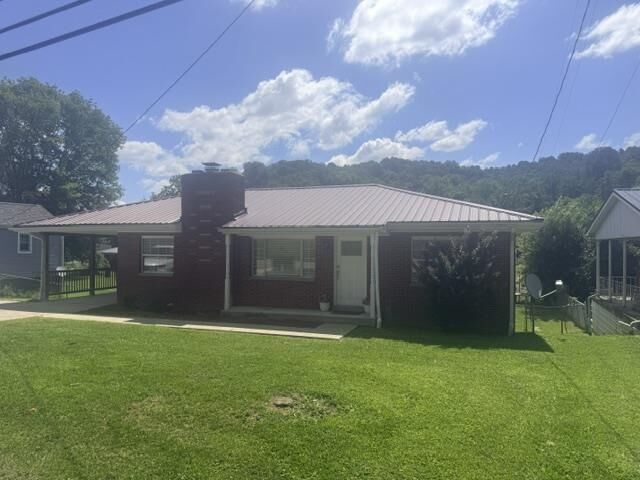 Property Photo: 3038 State Route 5 Route KY 41102-9106