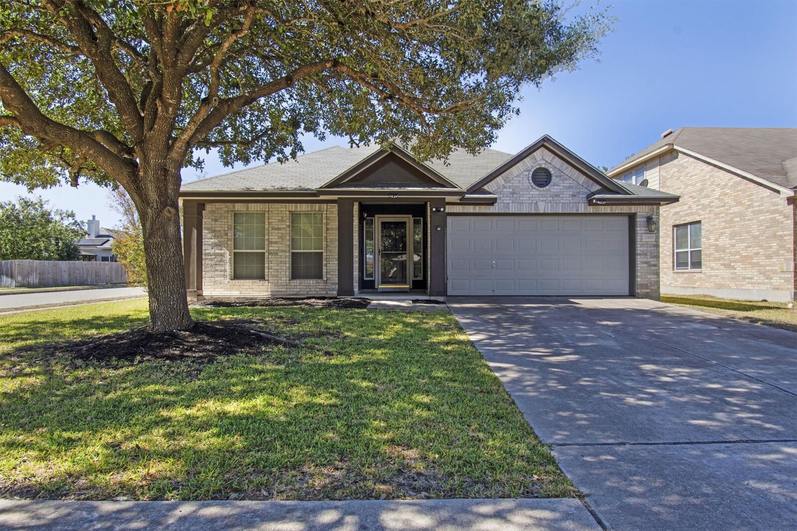 Property Photo: 3300 Winding Shore Lane TX 78660