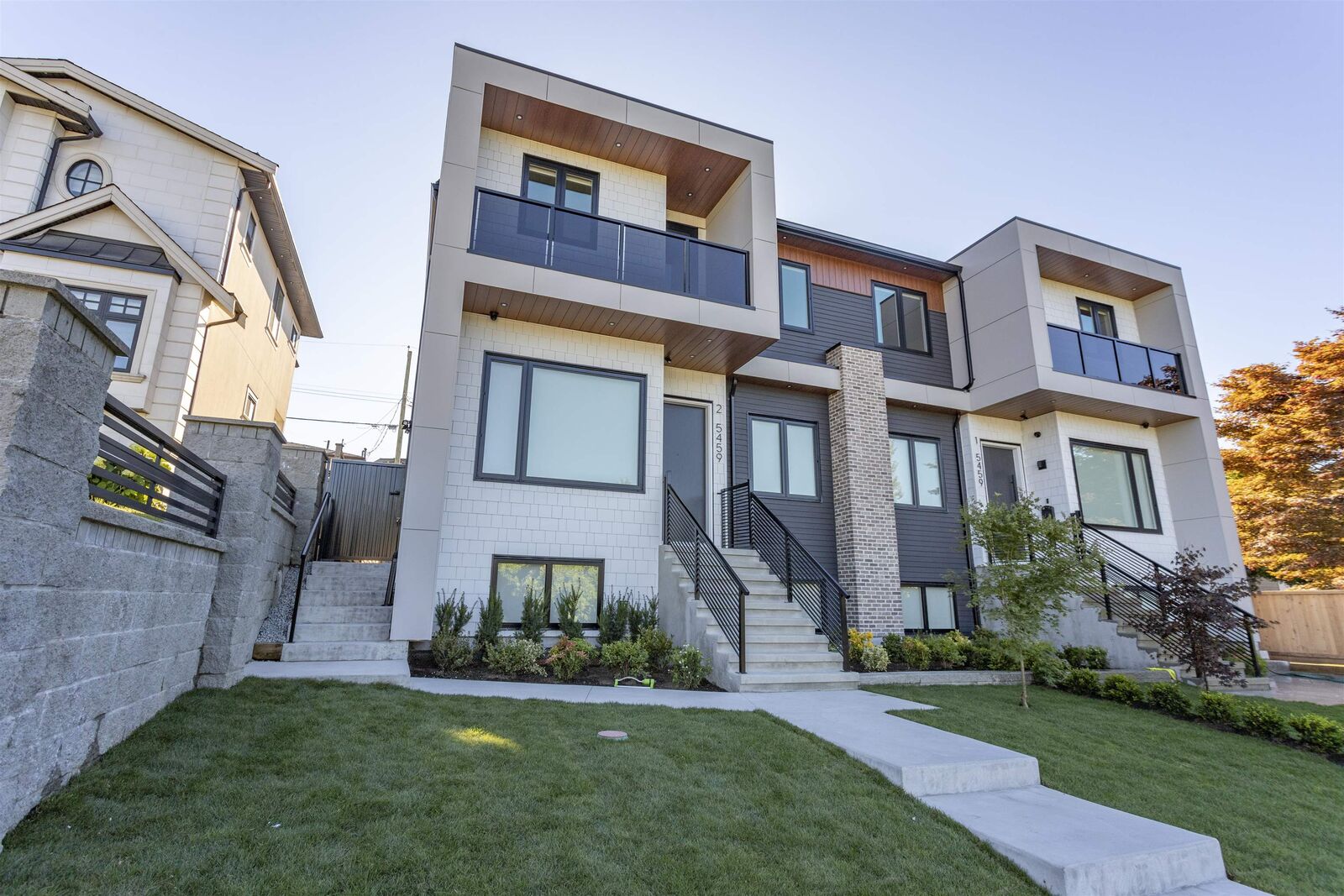 Property Photo: 5459 Forglen Drive 2 BC V5H 3K8