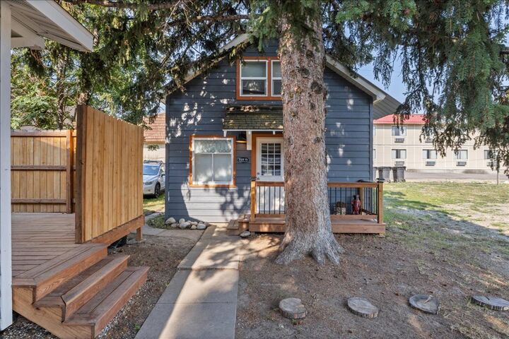 Property Photo: 719 Broadway Ave. S. MT 59068