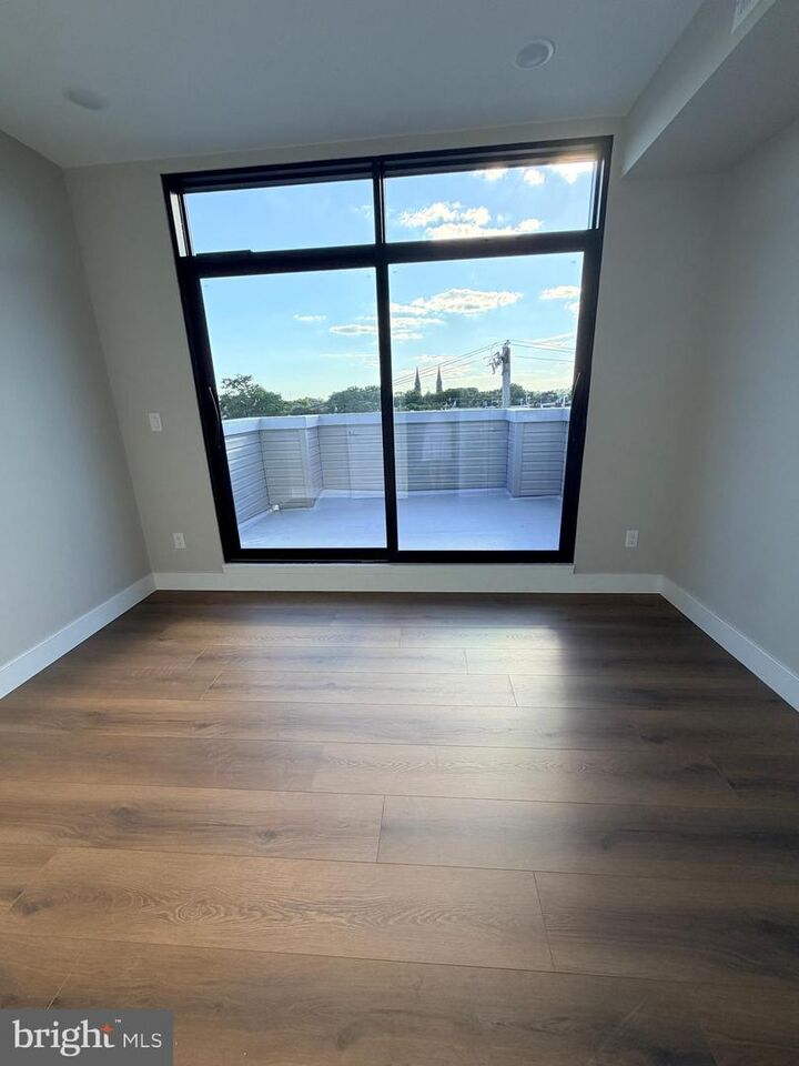 Property Photo: 1015 N 45th Street 3 PA 19104