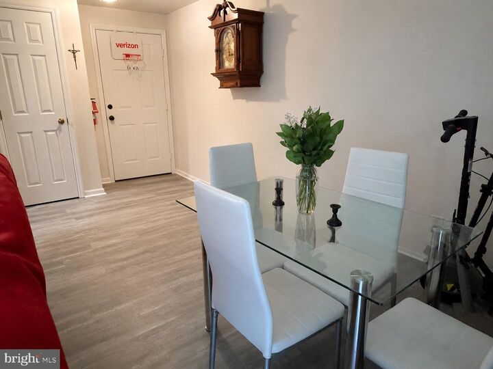 Property Photo:  91 Kenwood Drive  NJ 08081 