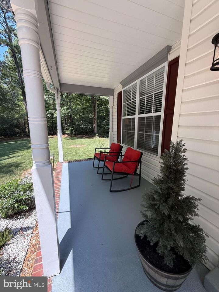 Property Photo: 20750 Deer Wood Park Drive MD 20650
