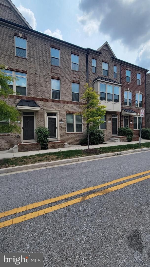 Property Photo: 209 S Newkirk Street MD 21224