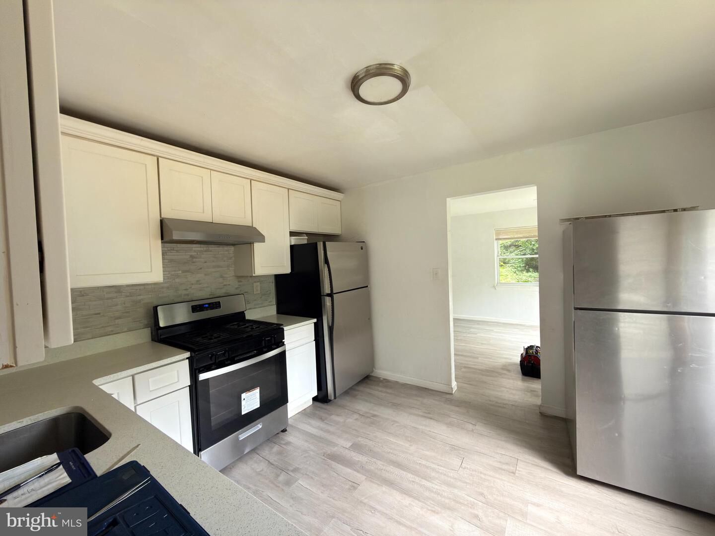 Property Photo:  712 1st Street  MD 20851 