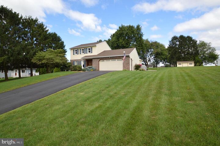 Property Photo:  224 Andrea Drive  PA 17543 