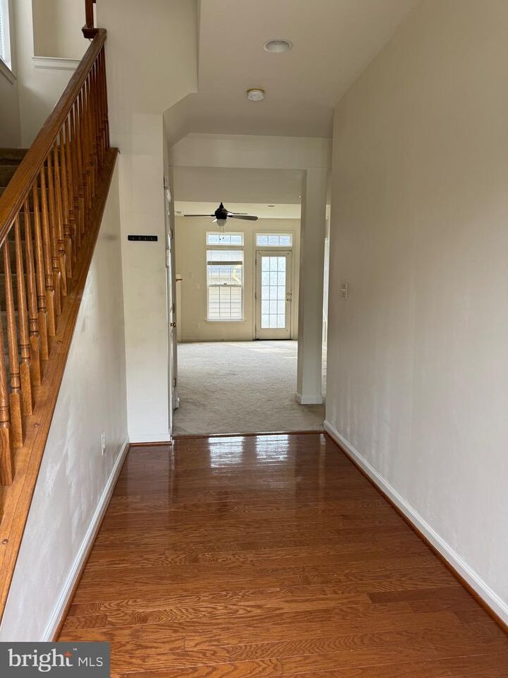 Property Photo:  16410 Steerage Circle  VA 22191 